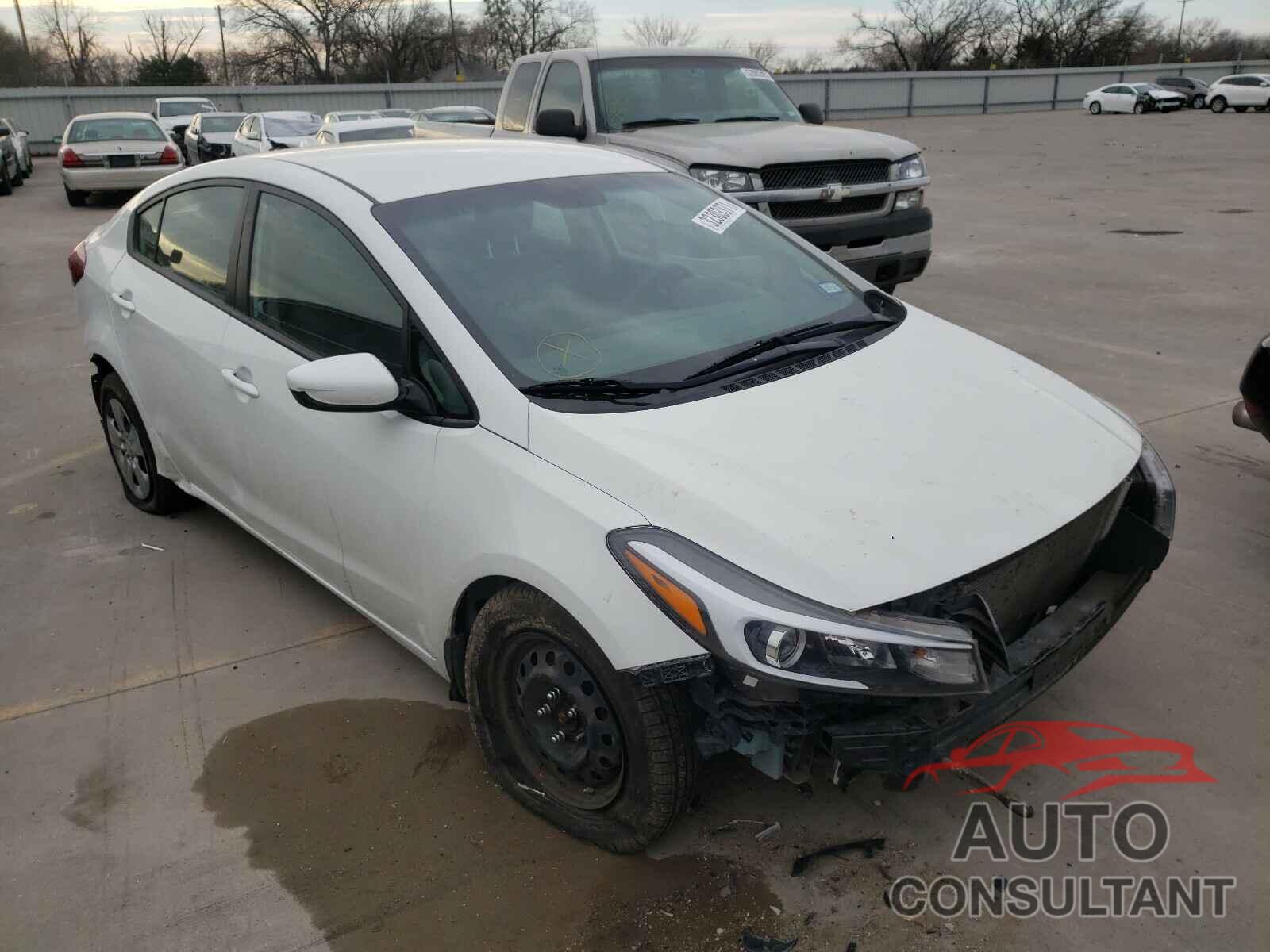 KIA FORTE 2018 - 3KPFK4A71JE238763