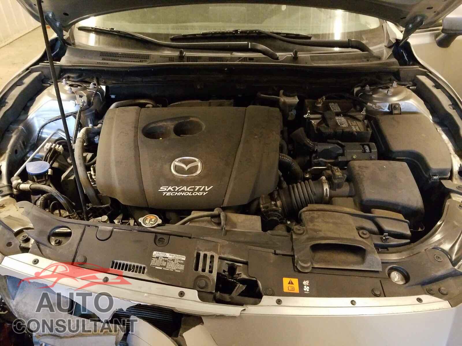 MAZDA 3 2016 - 3MZBM1U77GM291207
