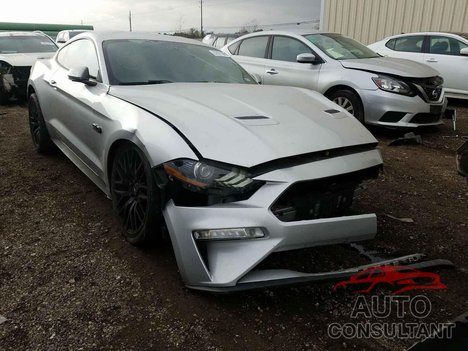FORD MUSTANG 2018 - 1FA6P8CF8J5117887