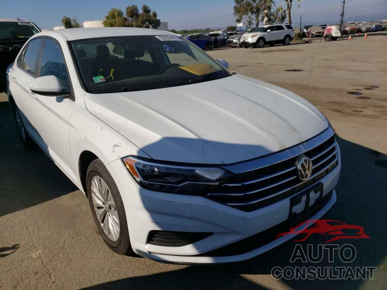 VOLKSWAGEN JETTA 2019 - 3VWC57BU1KM209767
