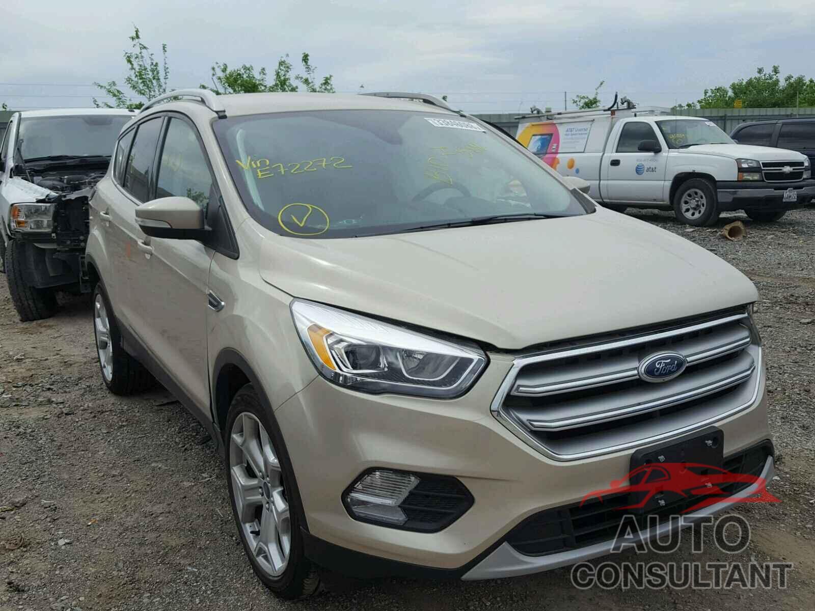 FORD ESCAPE 2017 - 1FMCU9JD2HUE72272