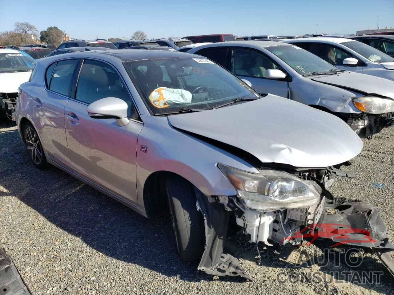 LEXUS CT 200 2015 - 4T4BF1FK3GR566549