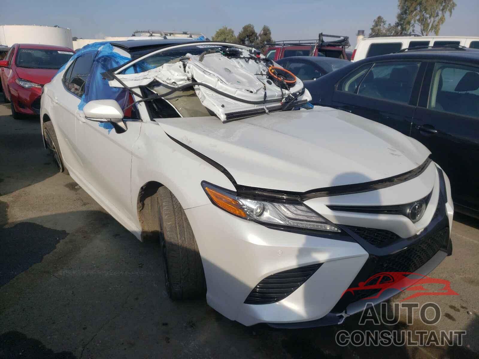 TOYOTA CAMRY 2019 - 5YFBURHE3GP466815