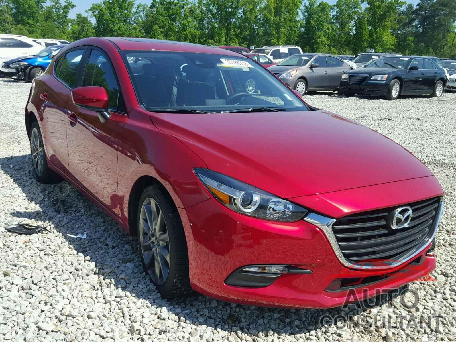 MAZDA 3 2018 - 3MZBN1L34JM174171