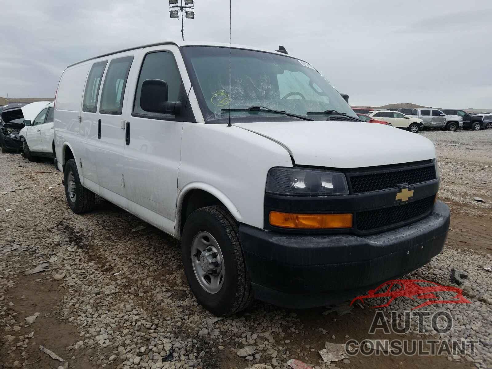 CHEVROLET EXPRESS 2019 - 1GCWGAFP8K1142853