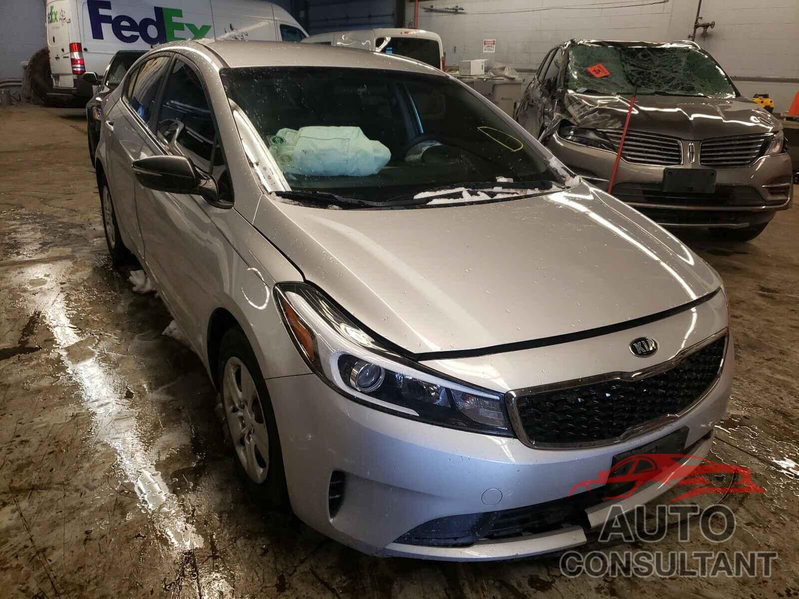 KIA FORTE 2017 - 3KPFL4A78HE009505