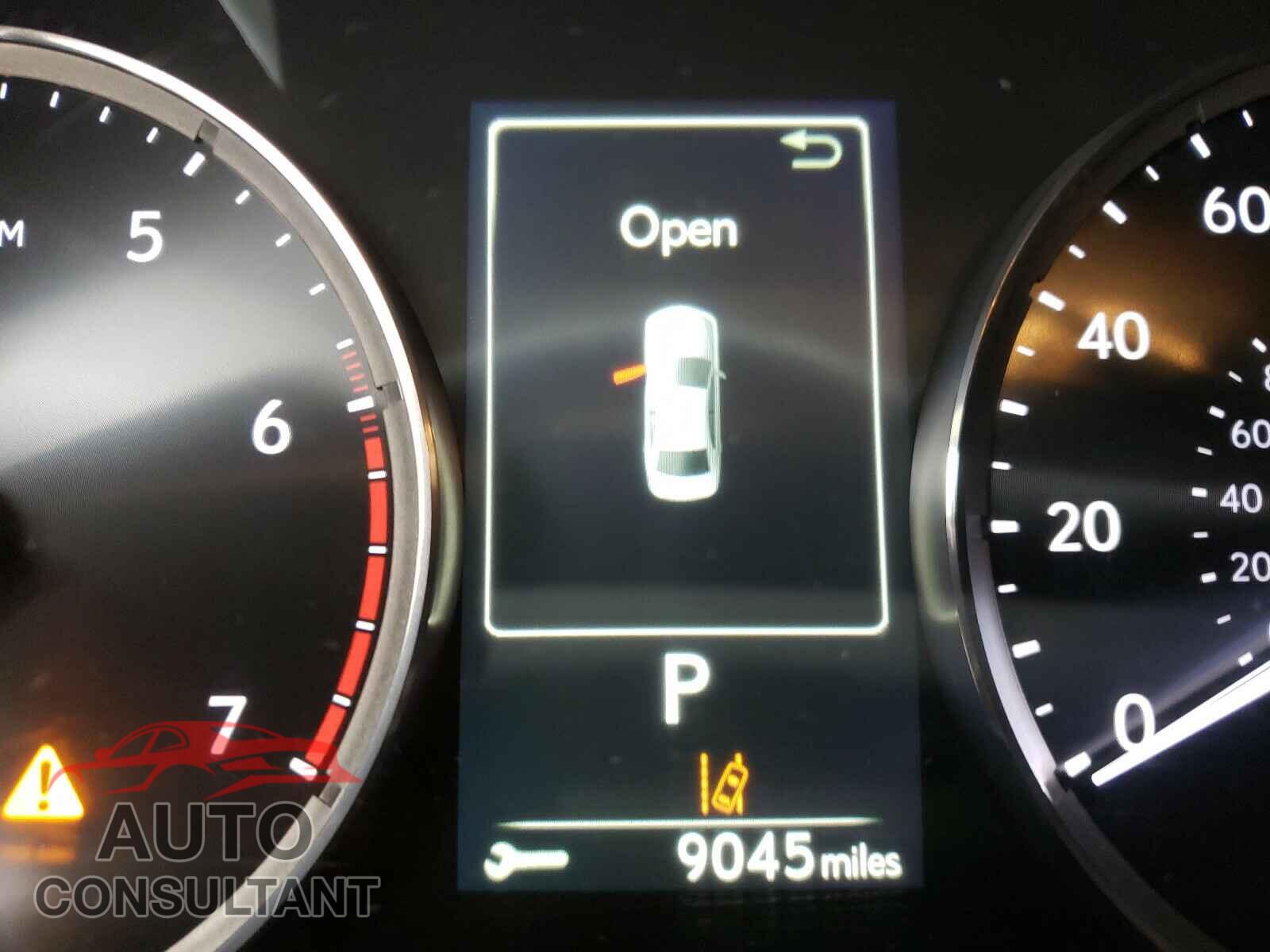 LEXUS IS 2017 - JTHBA1D25H5050865