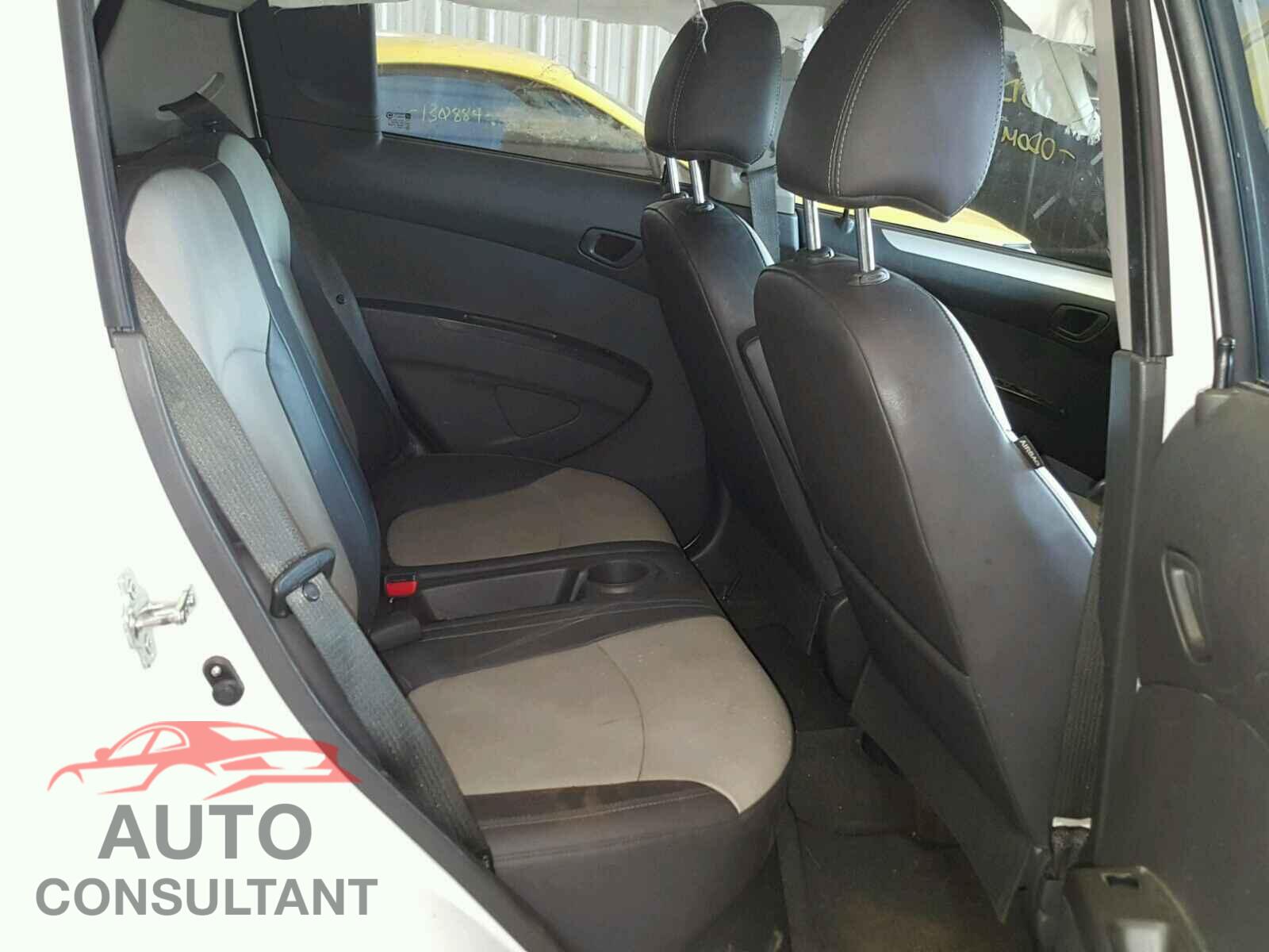 CHEVROLET SPARK 2015 - KL8CF6S97FC726061
