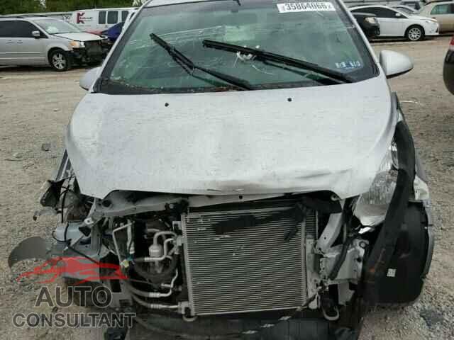 CHEVROLET SPARK 2015 - KL8CB6S93FC736436