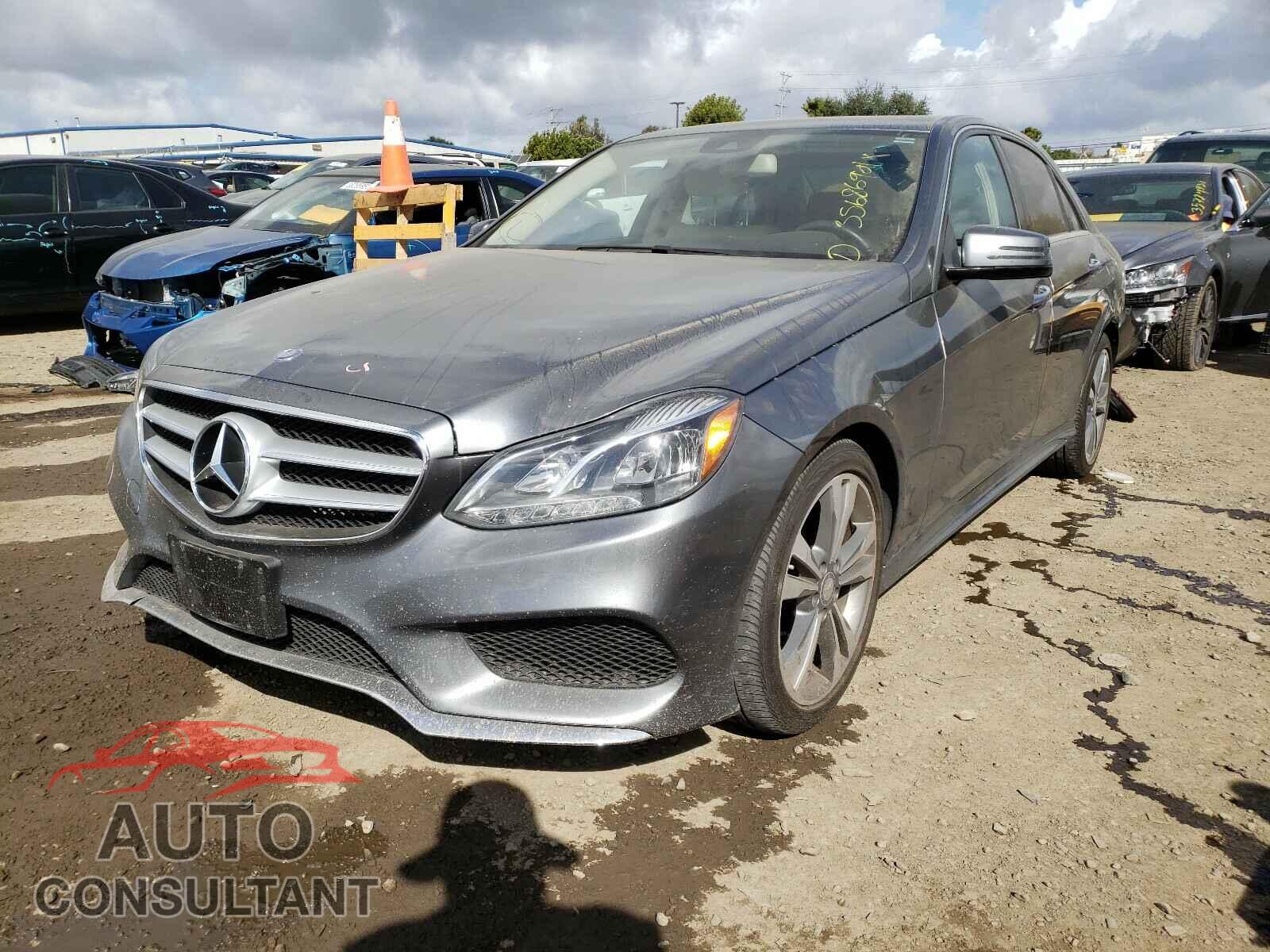MERCEDES-BENZ E CLASS 2016 - WDDHF5KB3GB209122