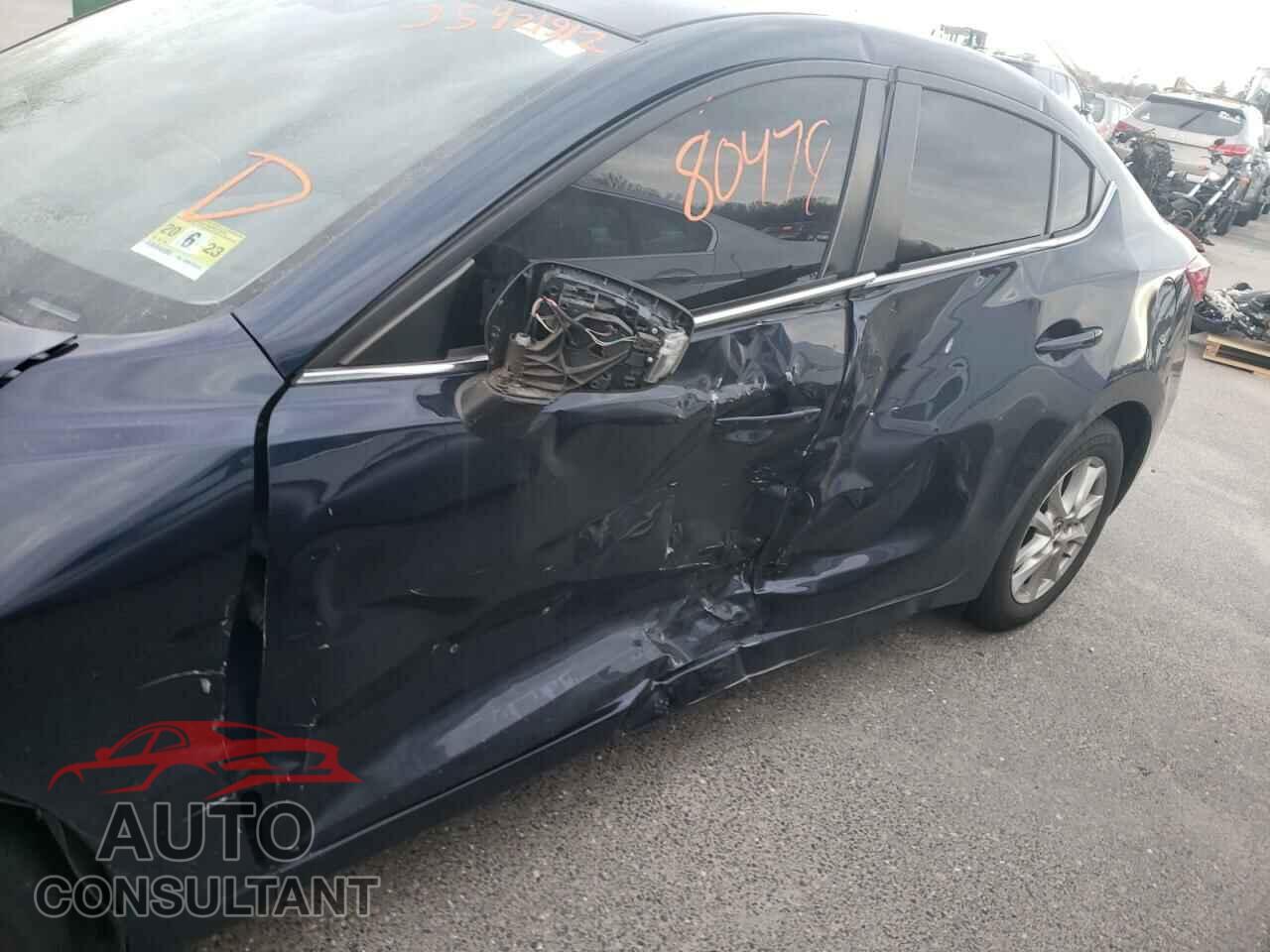 MAZDA 3 2016 - JM1BM1U74G1306309