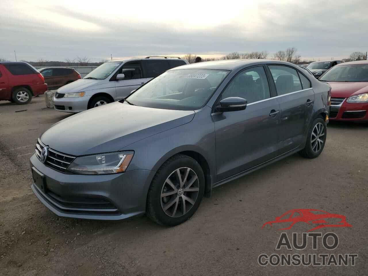 VOLKSWAGEN JETTA 2018 - 3VWDB7AJ5JM233119