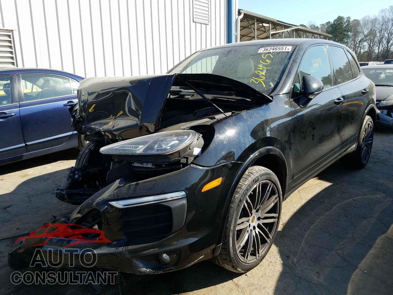 PORSCHE CAYENNE 2017 - WP1AA2A29HKA87442