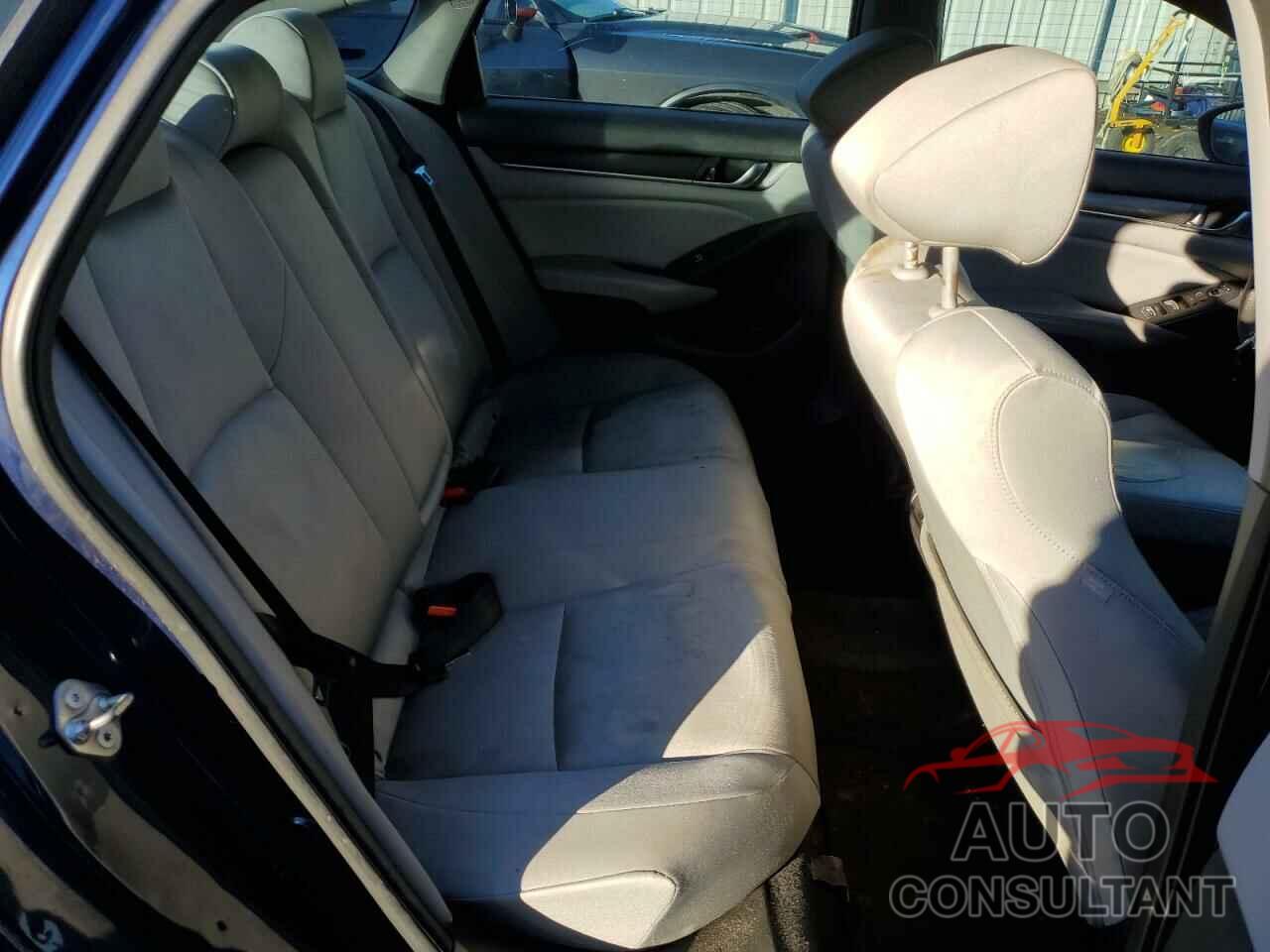 HONDA ACCORD 2018 - 1HGCV1F11JA125090