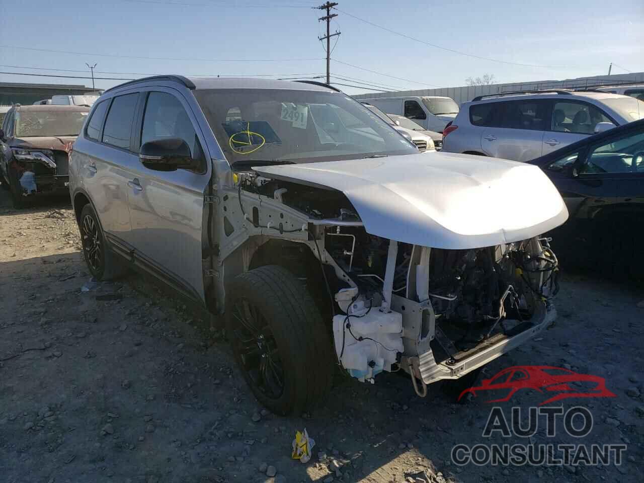 MITSUBISHI OUTLANDER 2018 - JA4AZ3A37JZ020063