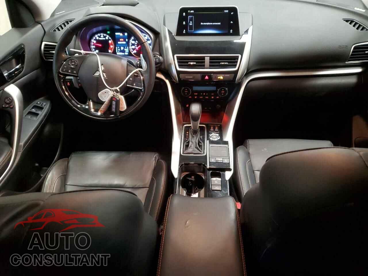 MITSUBISHI ECLIPSE 2018 - JA4AT5AA6JZ041014