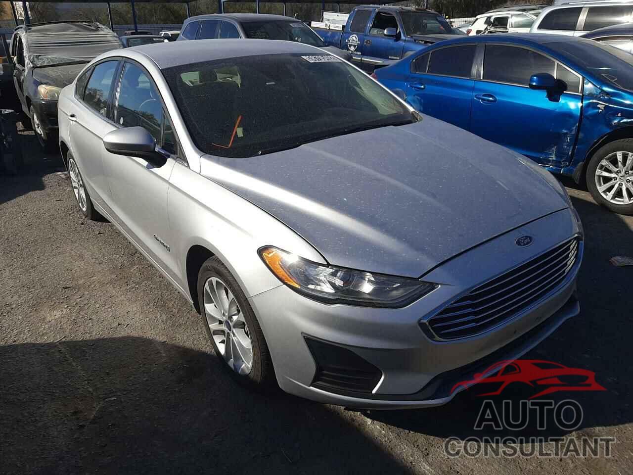 FORD FUSION 2019 - 3FA6P0LU0KR206724