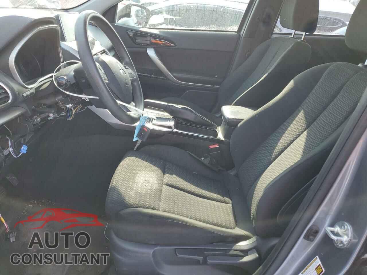MITSUBISHI ECLIPSE 2019 - JA4AT4AA7KZ048100