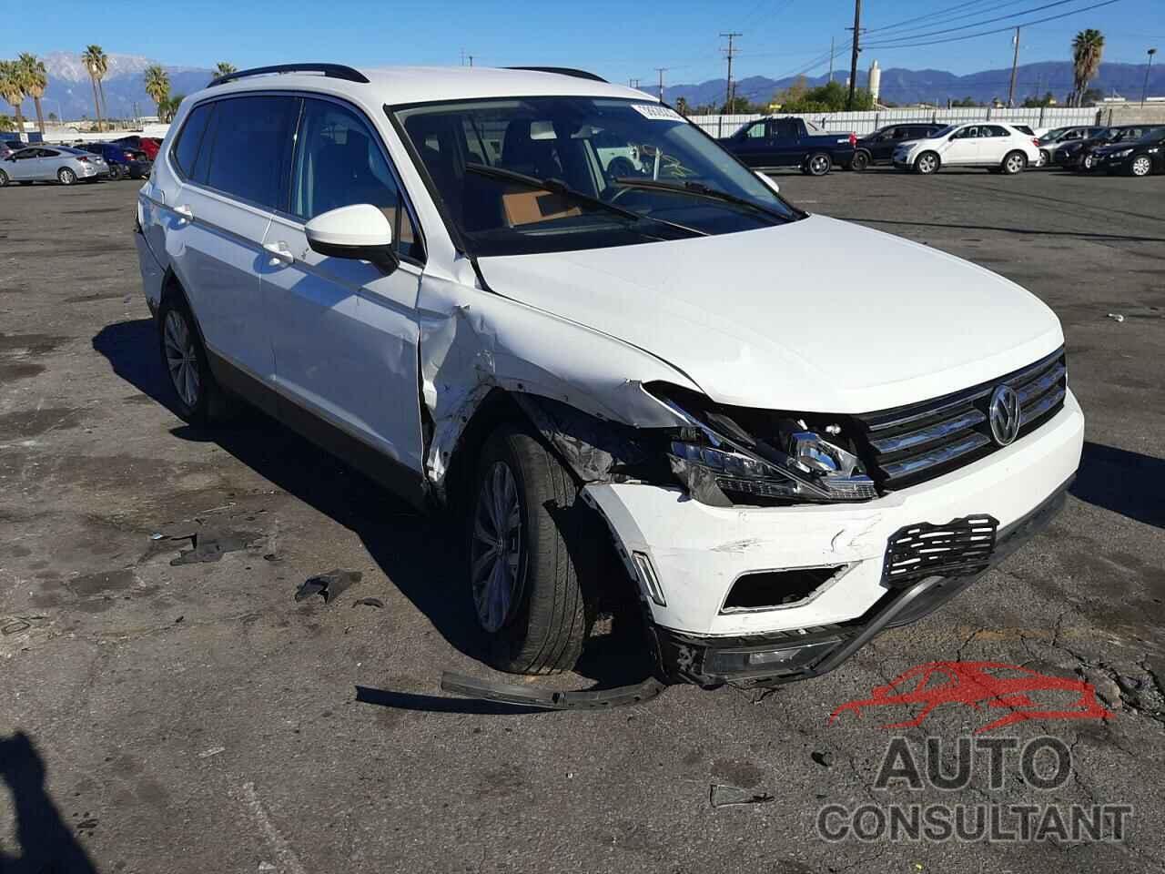 VOLKSWAGEN TIGUAN 2018 - 3VV2B7AX5JM001068