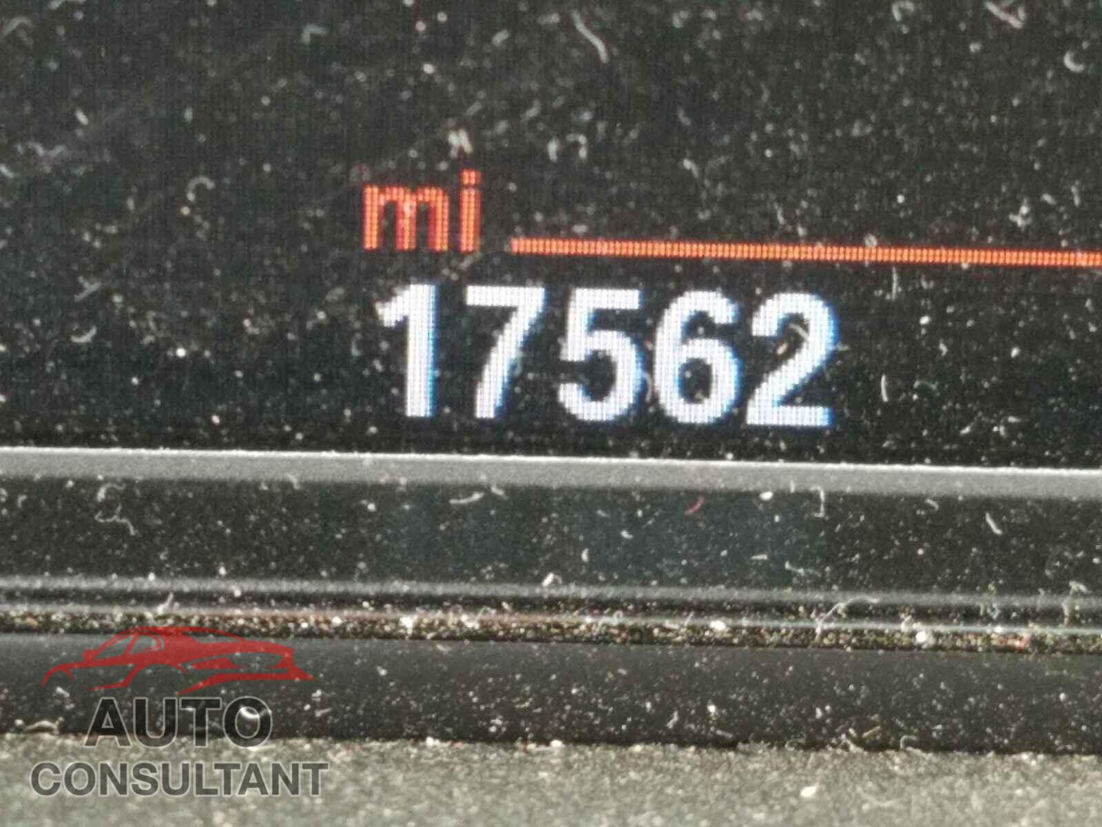 BMW 3 SERIES 2018 - WBA8B9C56JEE80994