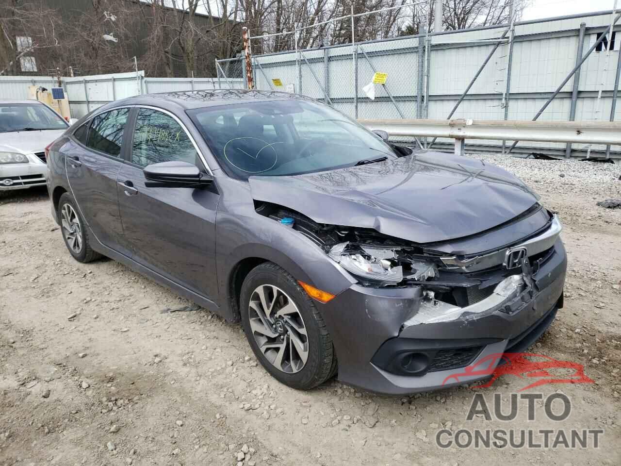 HONDA CIVIC 2018 - 19XFC2F80JE204378