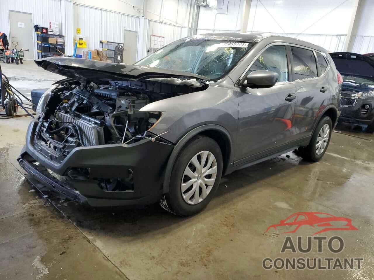 NISSAN ROGUE 2017 - KNMAT2MT5HP563740