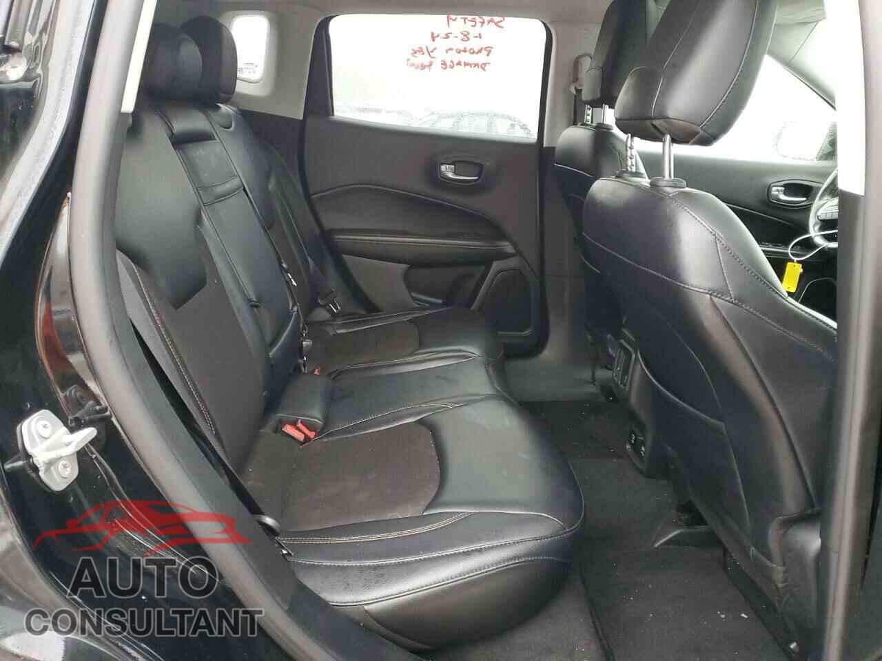 JEEP COMPASS 2017 - 3C4NJDBB9HT650937