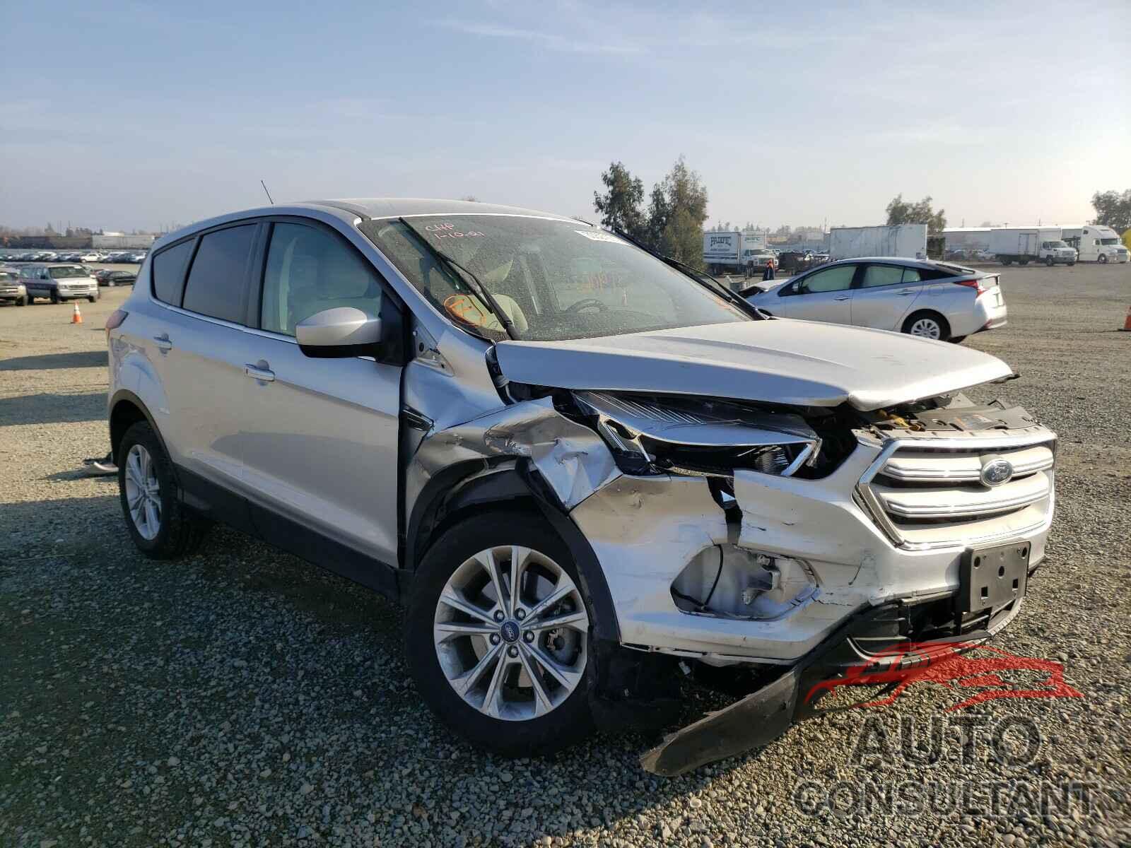 FORD ESCAPE 2019 - SALVP2RX0JH295061