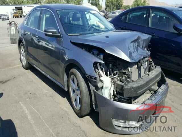 VOLKSWAGEN PASSAT 2015 - 1VWAT7A36FC122413