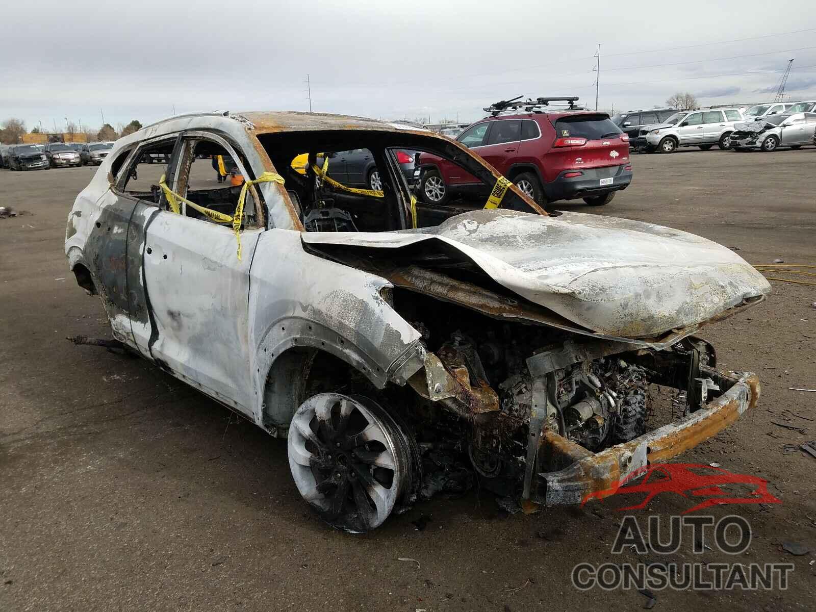 HYUNDAI TUCSON 2018 - KM8J3CA48JU713751