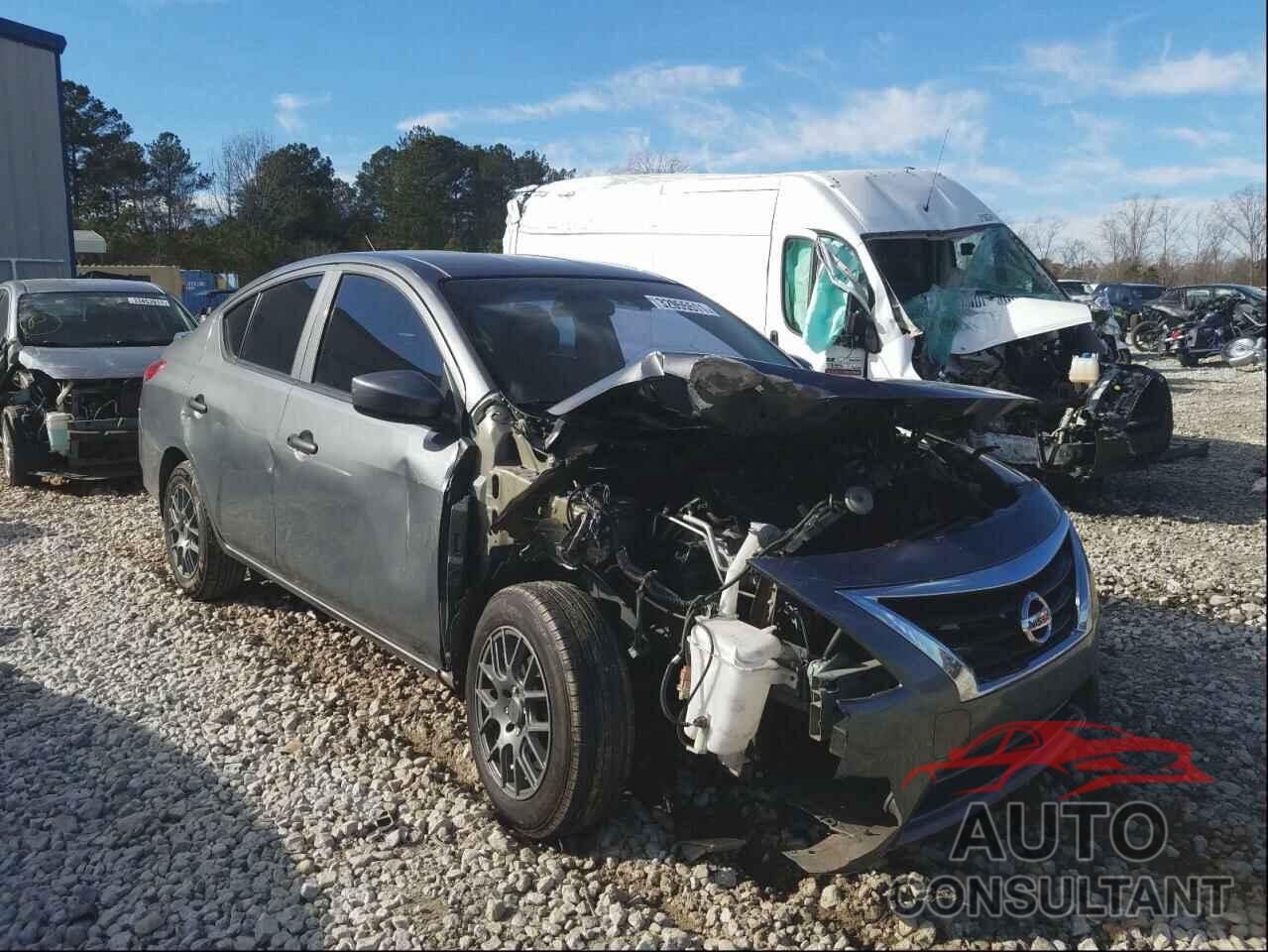 NISSAN VERSA 2017 - 3N1CN7AP3HL846112