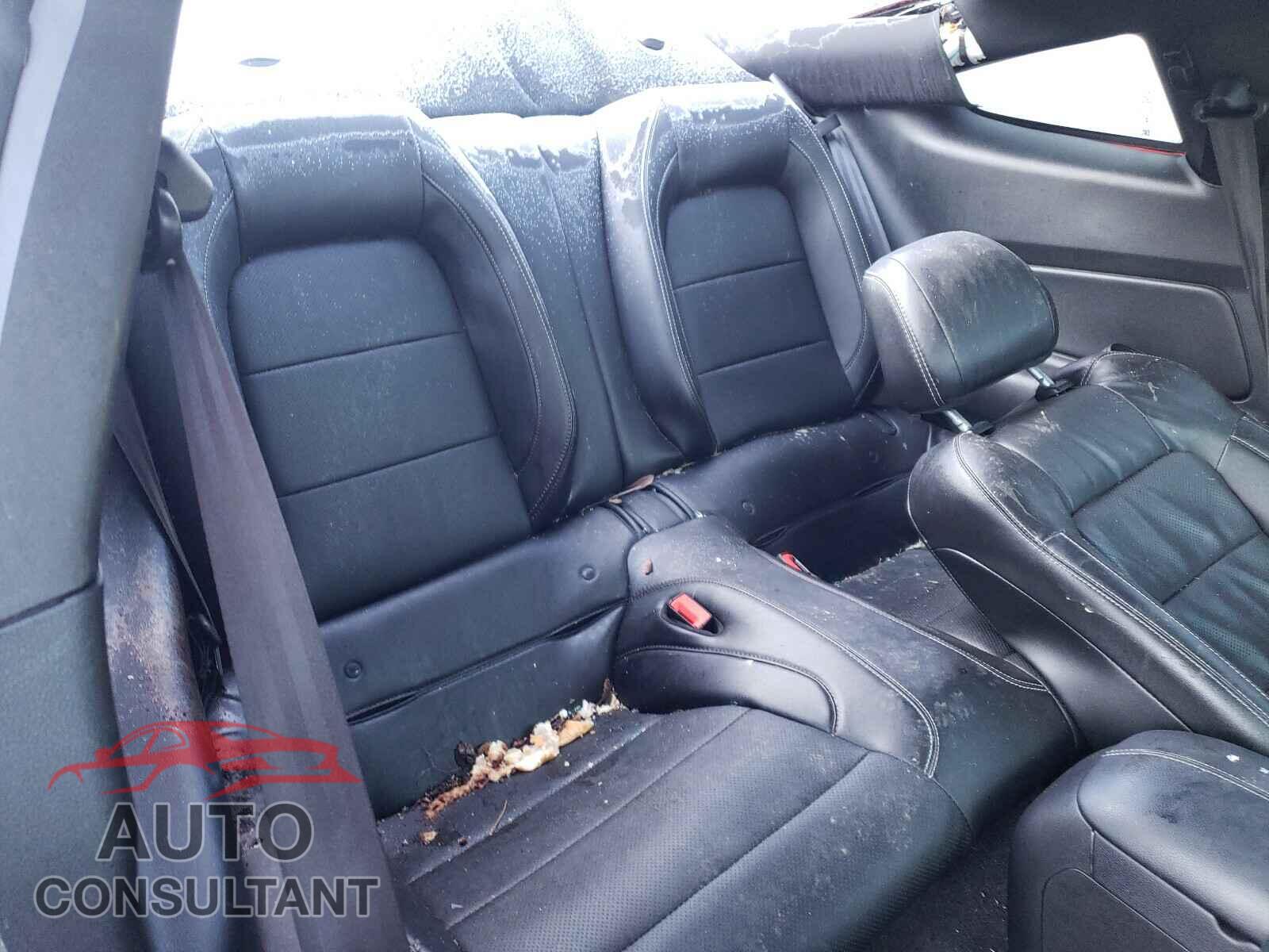 FORD MUSTANG 2018 - 1FA6P8TH4J5172967