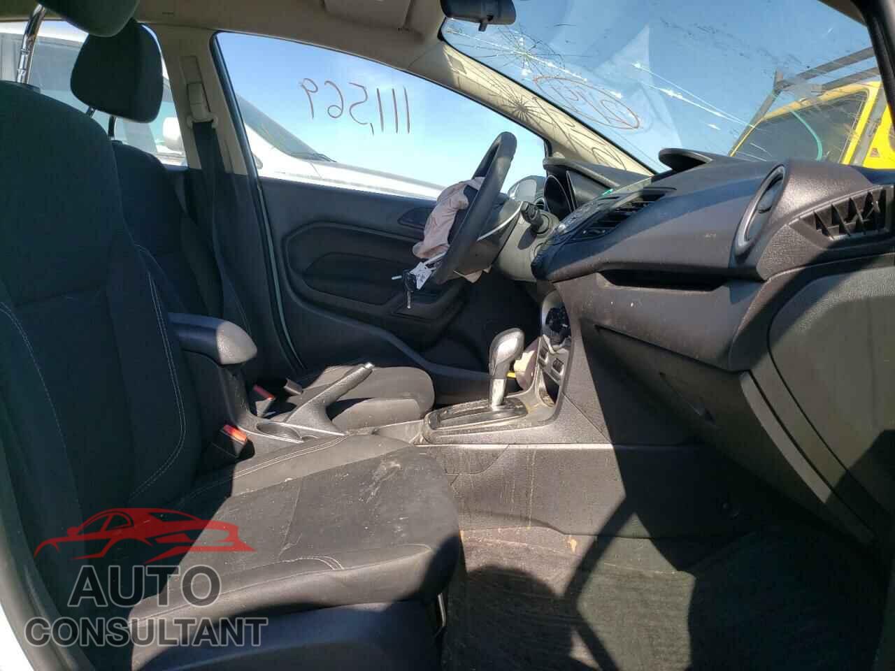 FORD FIESTA 2017 - 3FADP4EJ7HM153494