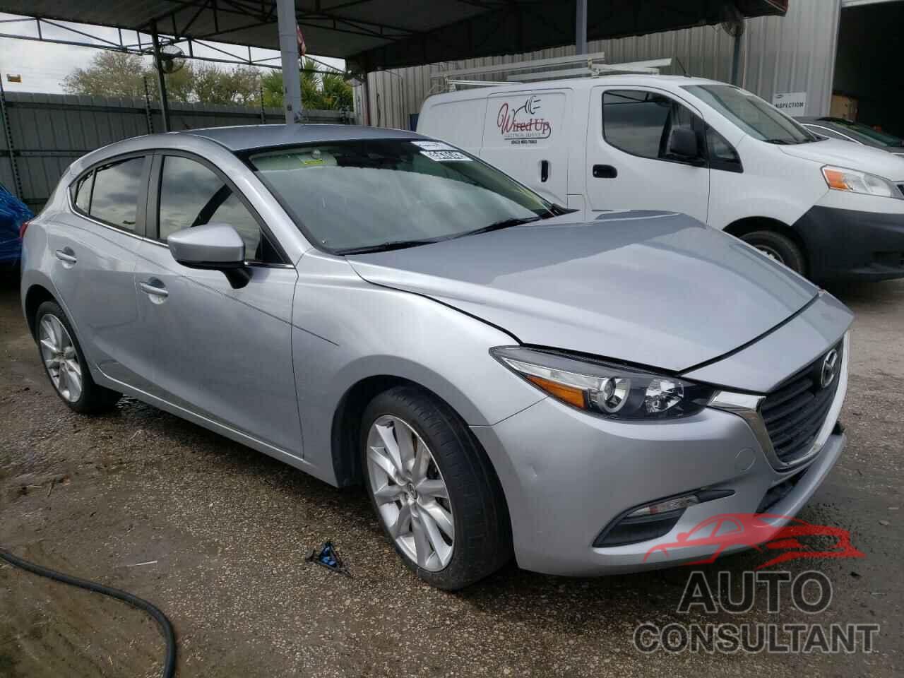 MAZDA 3 2017 - 3MZBN1L71HM117407