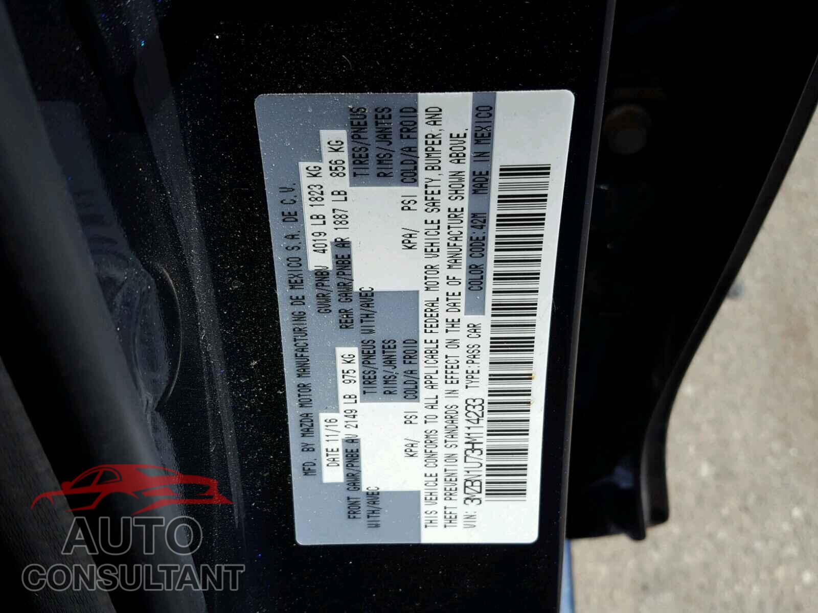 MAZDA 3 2017 - 3MZBN1U73HM114233