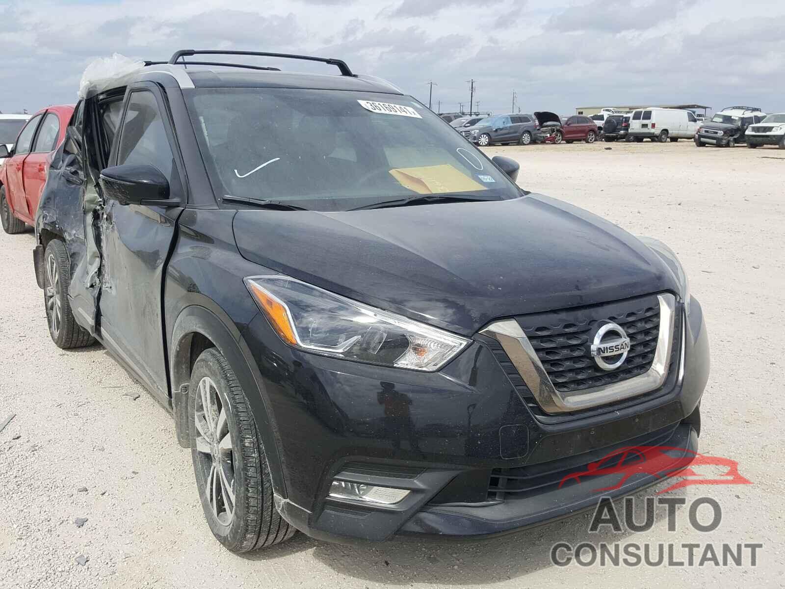 NISSAN KICKS 2019 - 3N1CP5CU0KL562347