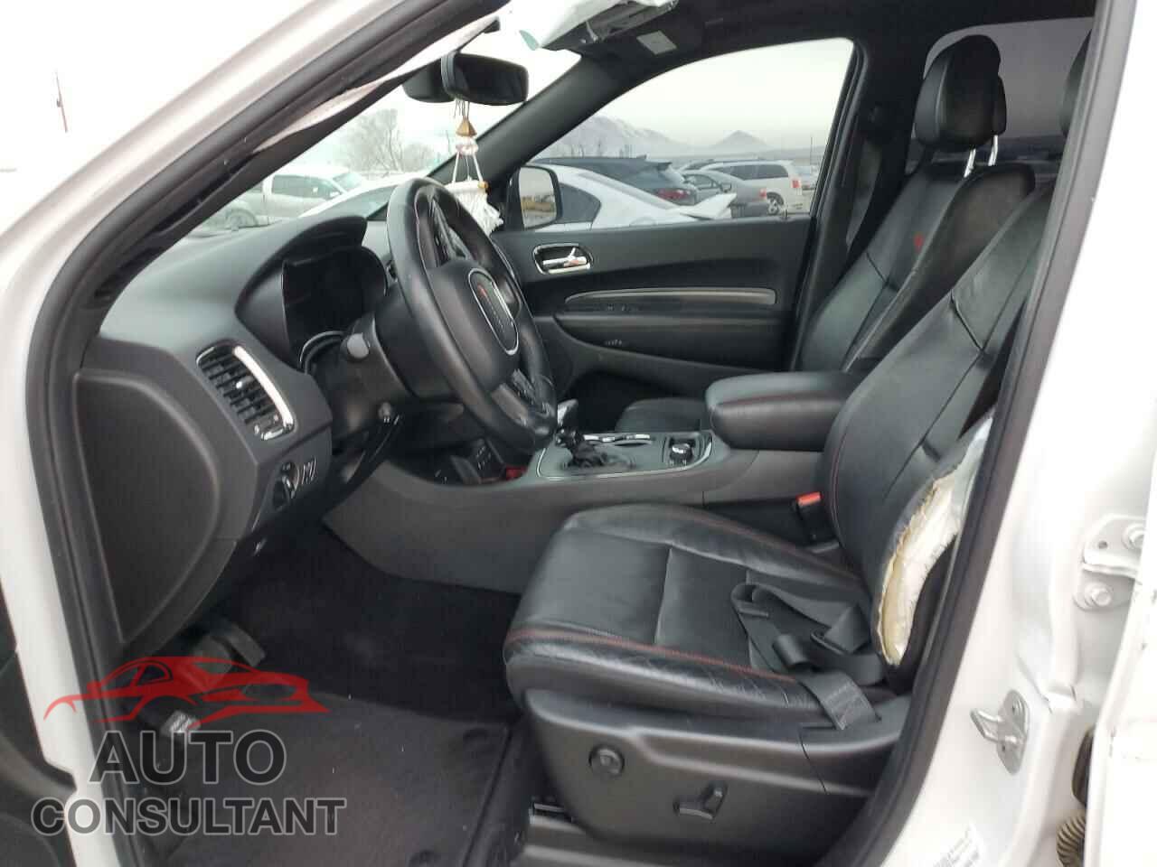 DODGE DURANGO 2018 - 1C4SDJCT4JC383904