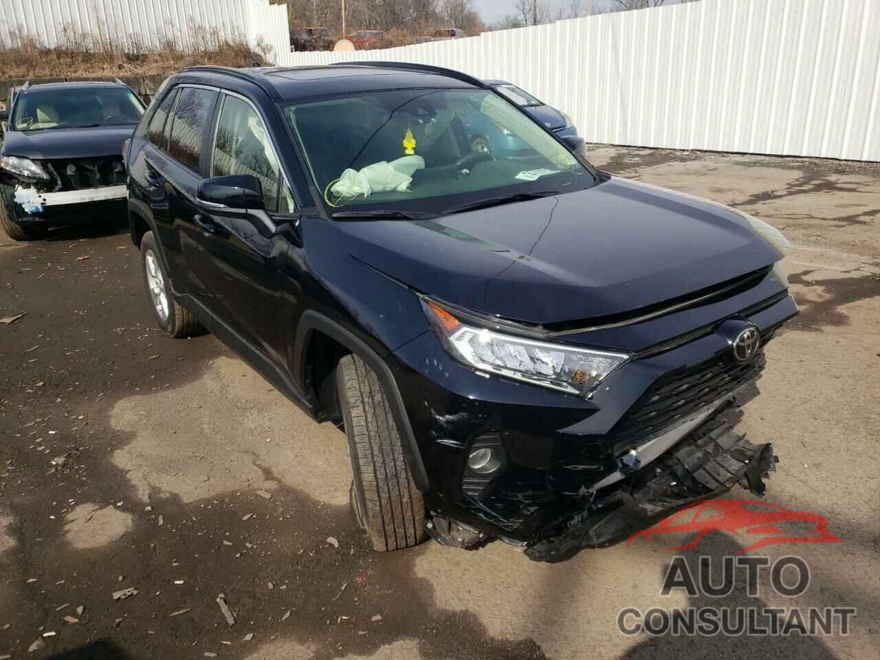 TOYOTA RAV4 2019 - JTMP1RFV5KD034563