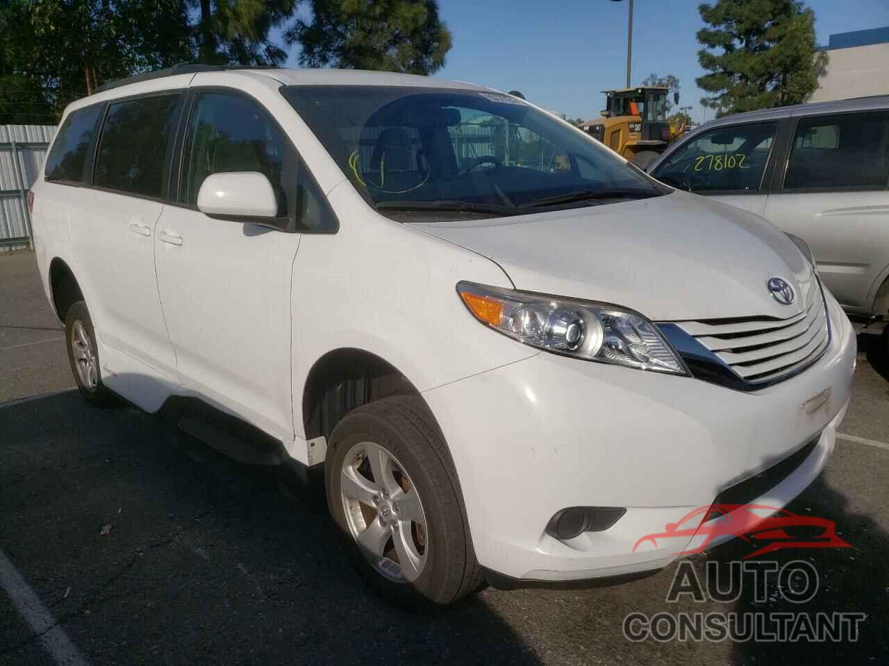 TOYOTA SIENNA 2017 - 5TDKZ3DC3HS782484