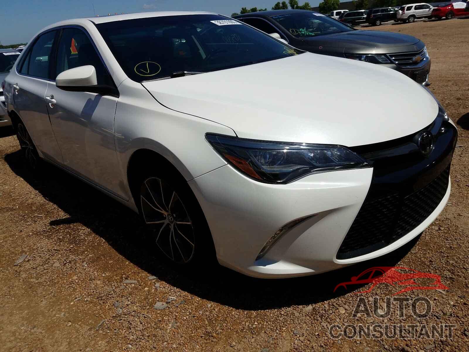 TOYOTA CAMRY 2016 - 4T1BK1FK3GU569800