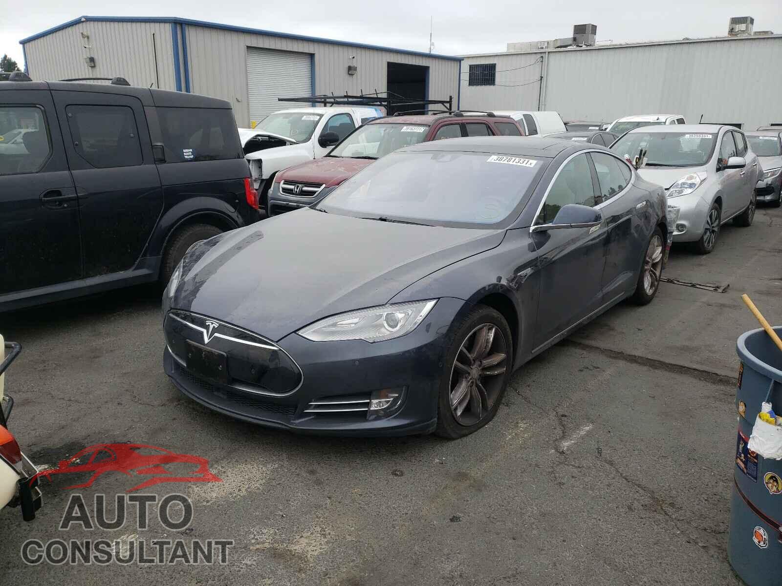 TESLA MODEL S 2016 - 5YJSA1E25GF122239