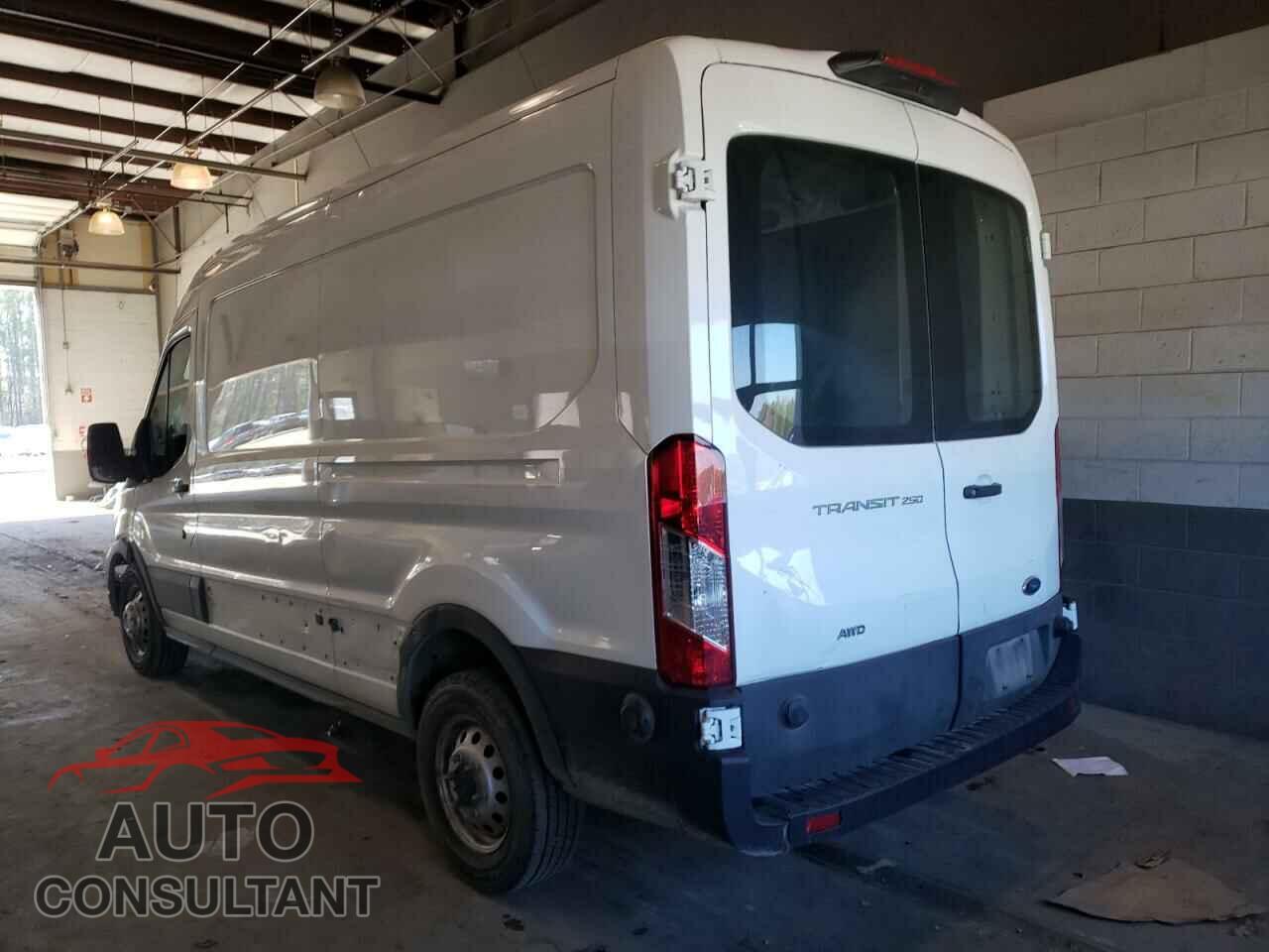 FORD TRANSIT CO 2020 - 1FTBR2C82LKA40472
