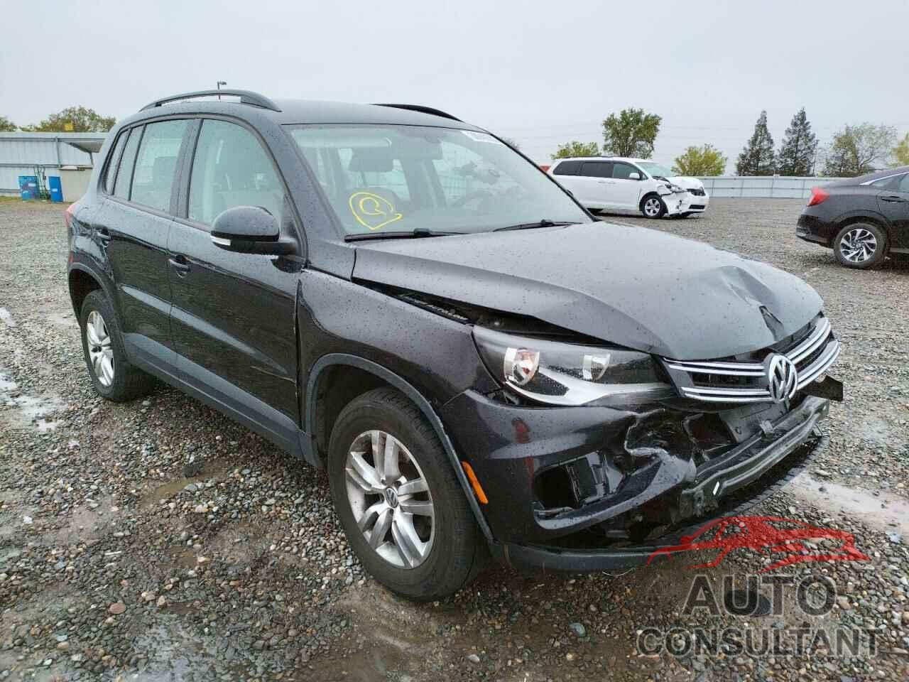 VOLKSWAGEN TIGUAN 2016 - WVGBV7AX4GW589748