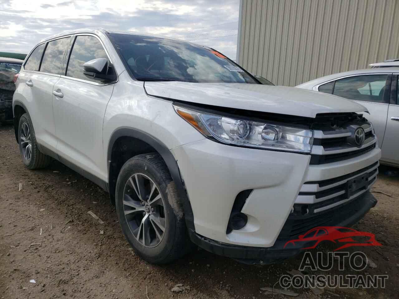 TOYOTA HIGHLANDER 2019 - 5TDZZRFH4KS360032