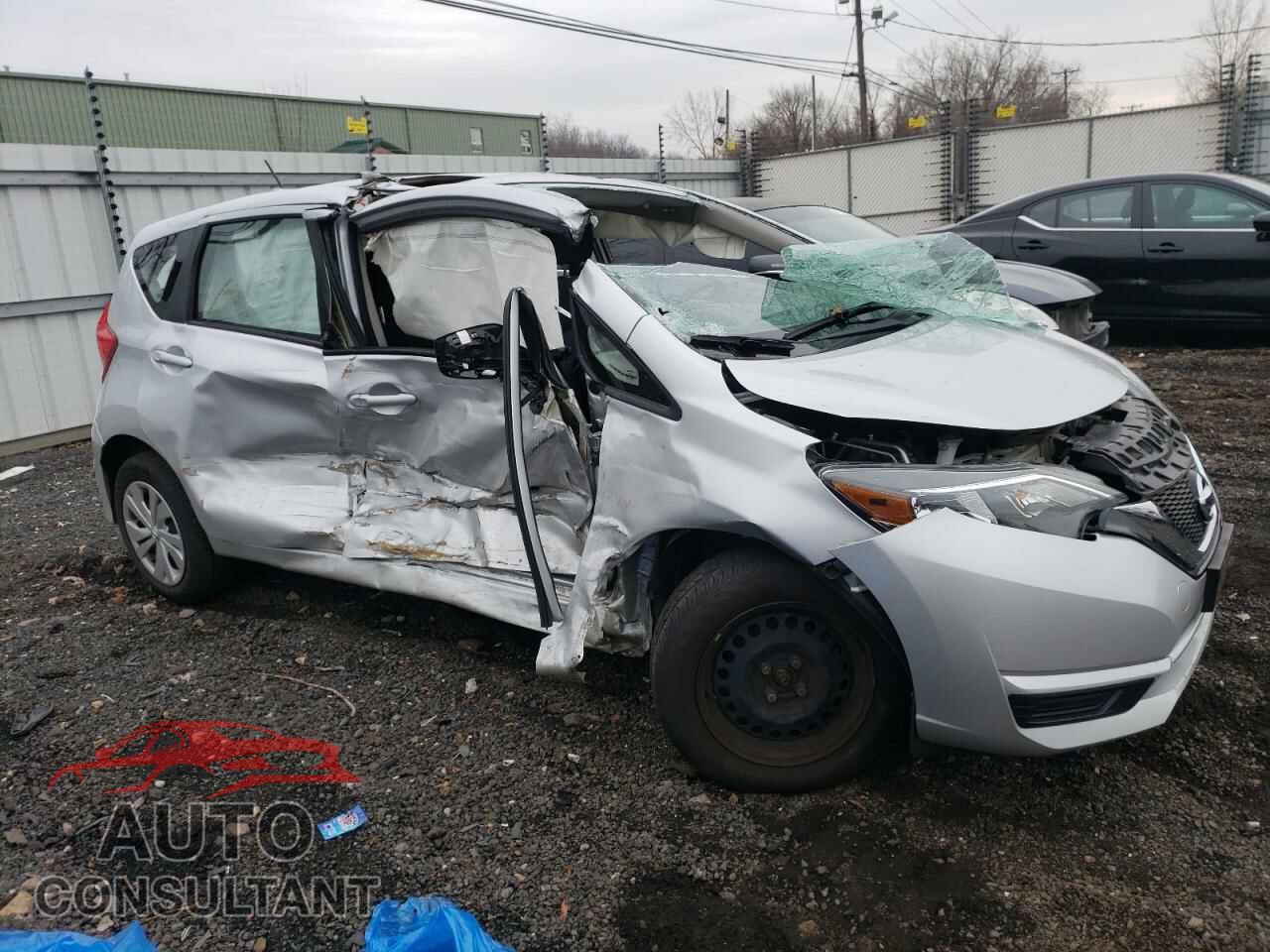 NISSAN VERSA 2017 - 3N1CE2CP3HL367317