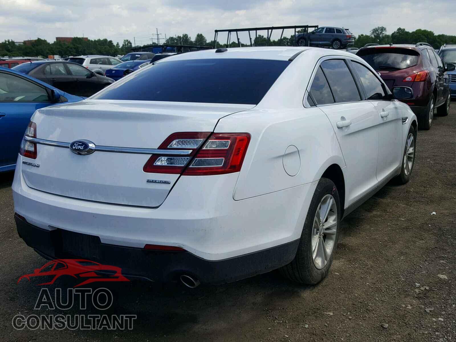 FORD TAURUS 2016 - 1FAHP2D88GG148043