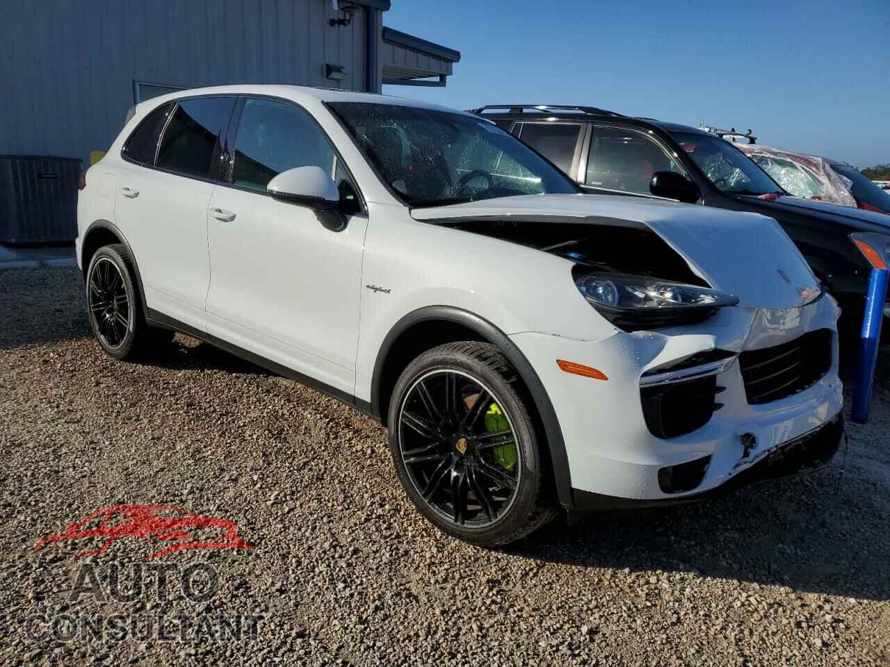 PORSCHE CAYENNE 2016 - WP1AE2A21GLA64833