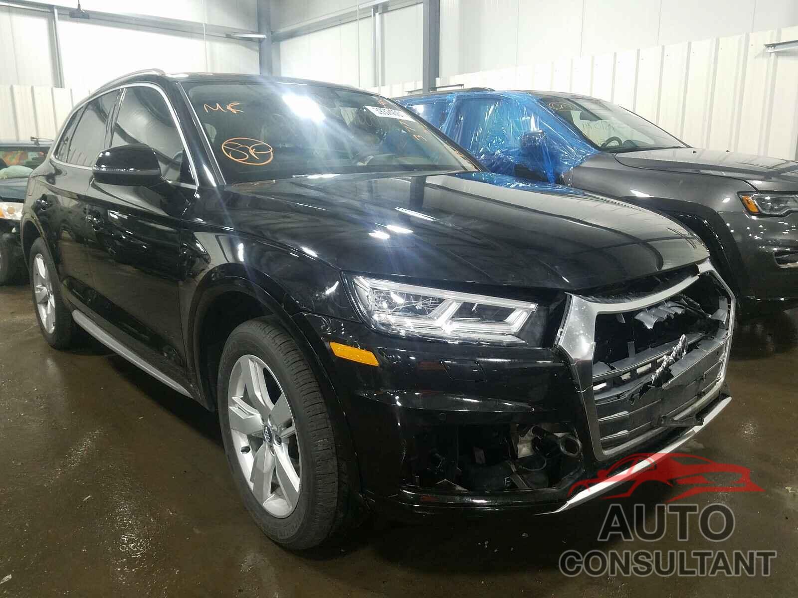 AUDI Q5 2018 - WA1BNAFY7J2205912