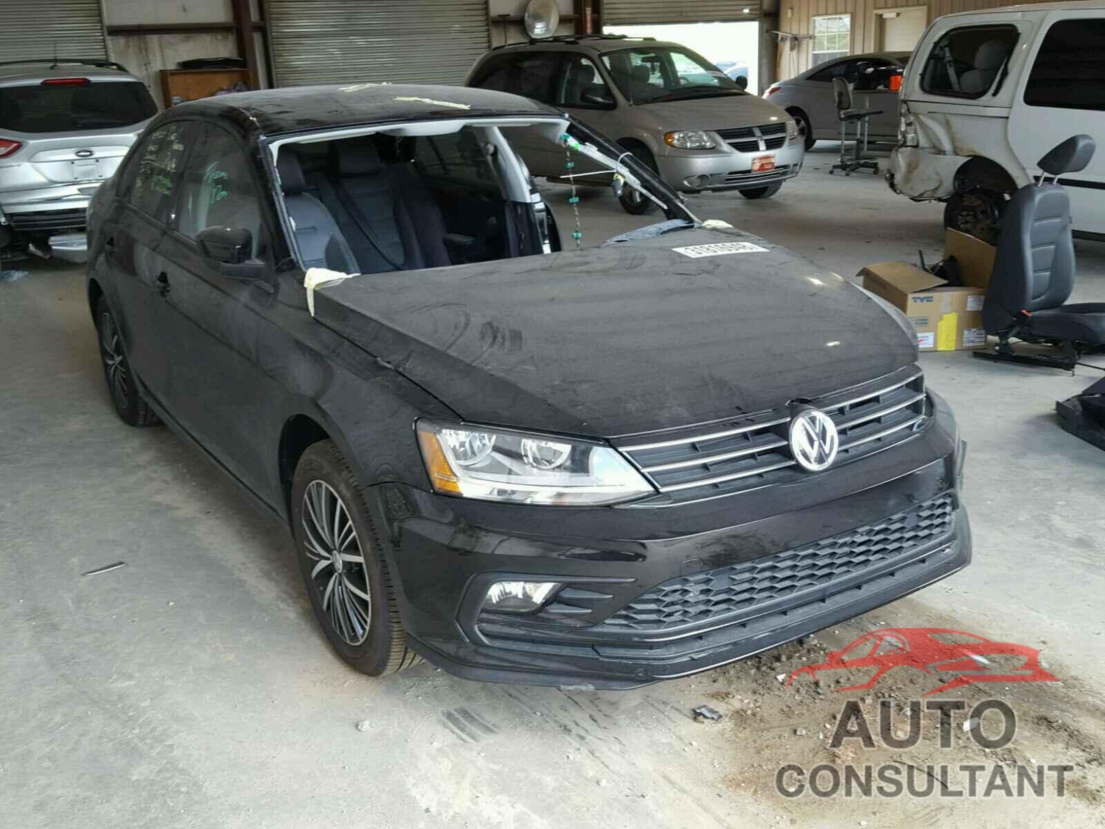 VOLKSWAGEN JETTA 2018 - 3VWDB7AJ3JM210759