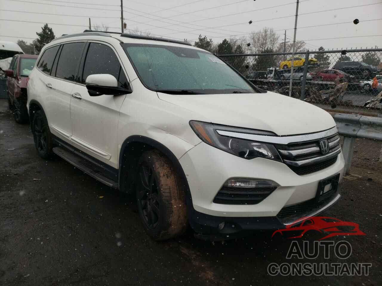 HONDA PILOT 2017 - 5FNYF6H99HB011003